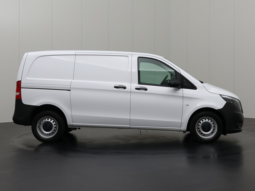 Mercedes-Benz Vito 110CDI Achterklep | Multimedia | Airco | Betimmering | 3-Persoons 13