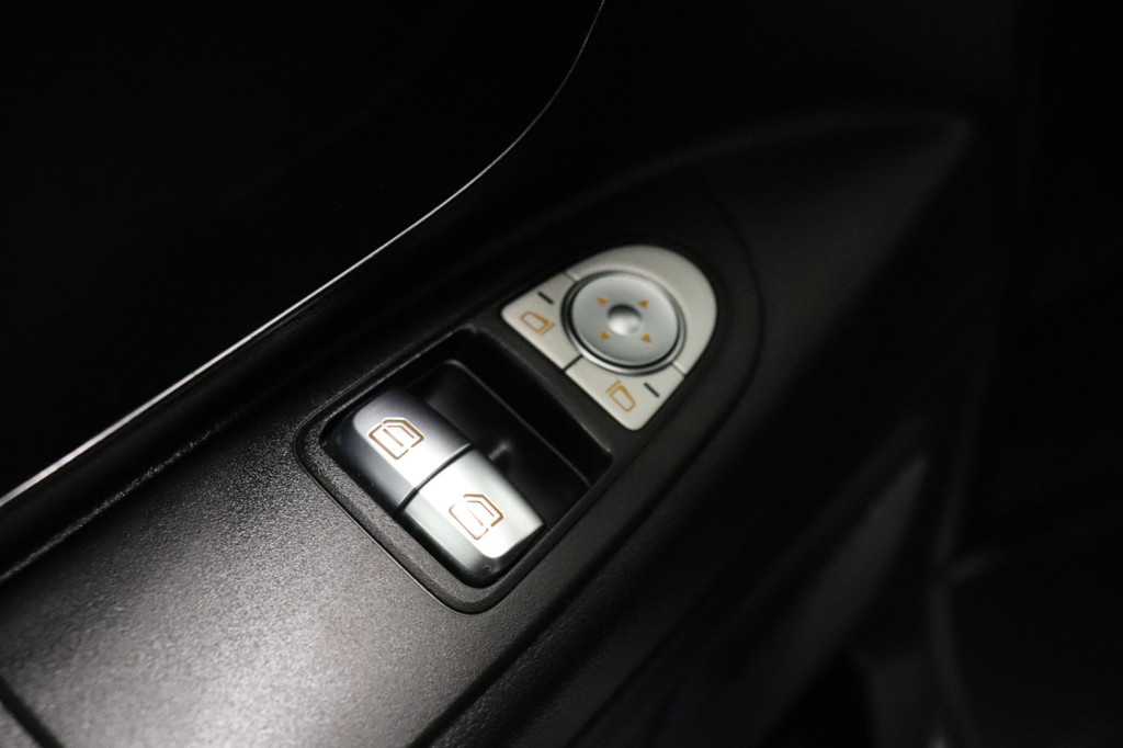 Mercedes-Benz Vito 110 CDI EURO 6 - Airco - Cruise - ⬠14.900,- Excl. 16