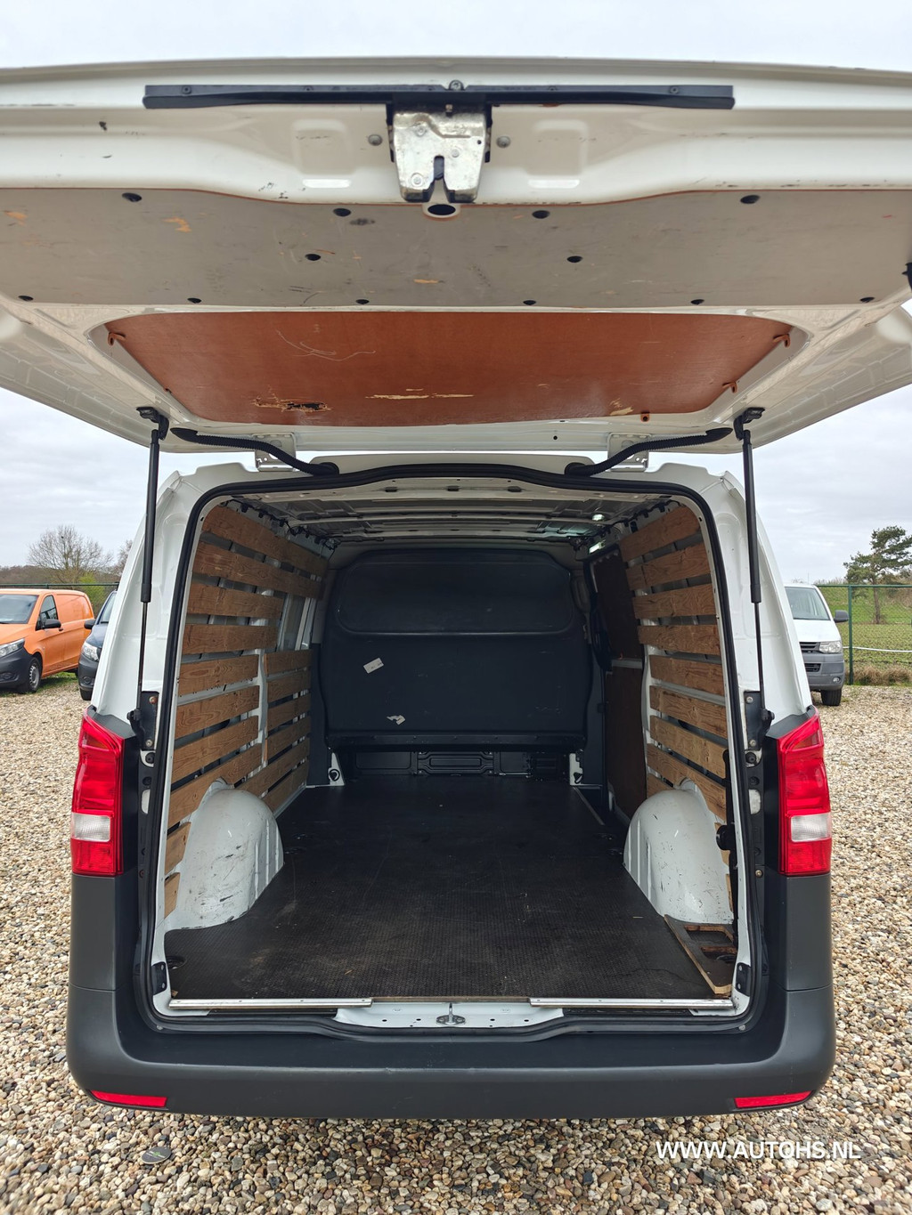 Mercedes-Benz Vito 110 CDI Extra Lang , apk maart 2027 , airco , camera , cruise , Euro 6 , 2e Eig. 18
