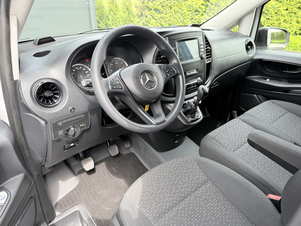 Mercedes-Benz Vito 110 CDI / L2H1 / 1e EIG. / UNIEKE SORTIMO INRICHTING / 2x SCHUIFDEUR / **9.446 KM** / 3-ZITS 19
