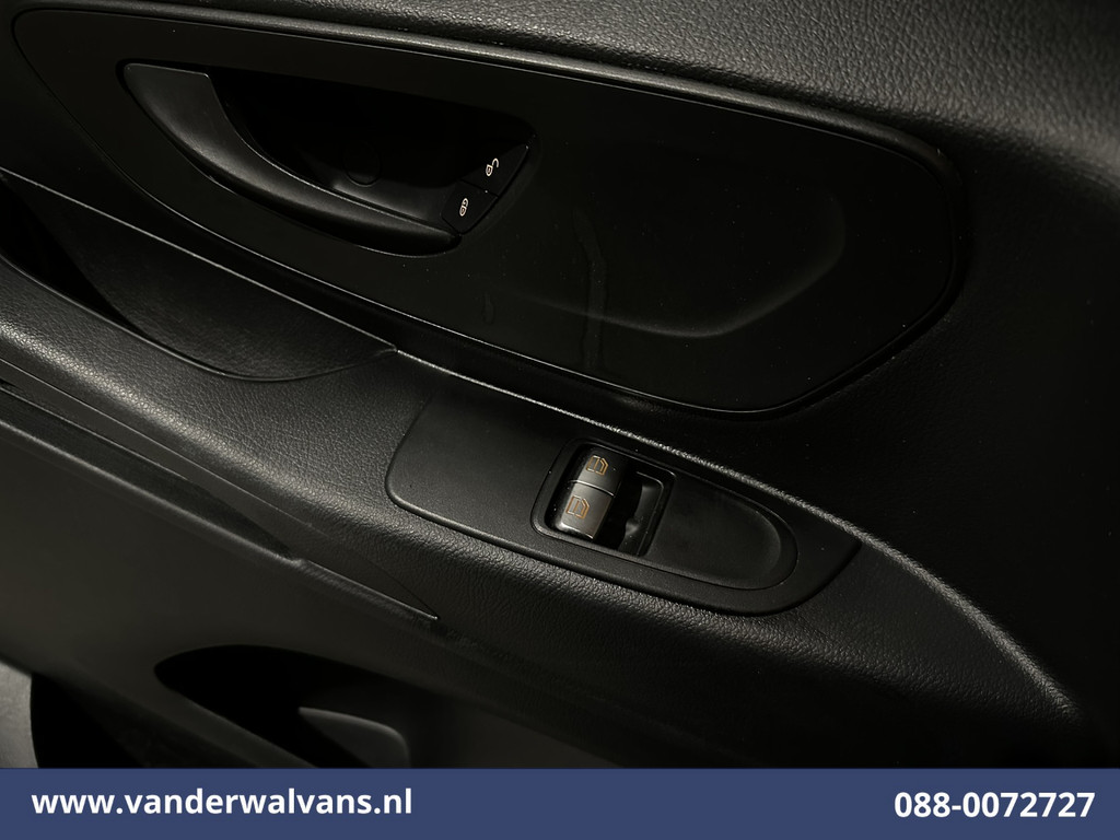 Mercedes-Benz Vito 110 CDI L2H1 Euro6 Airco | Imperiaal | Trekhaak | Navigatie | Camera Parkeersensoren, Bijrijdersbank 16