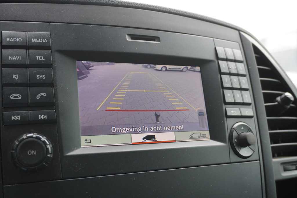 Mercedes-Benz Vito 110 CDI Lang EURO 6 - Airco - Navi - Cruise - € 13.900,- Excl. 14