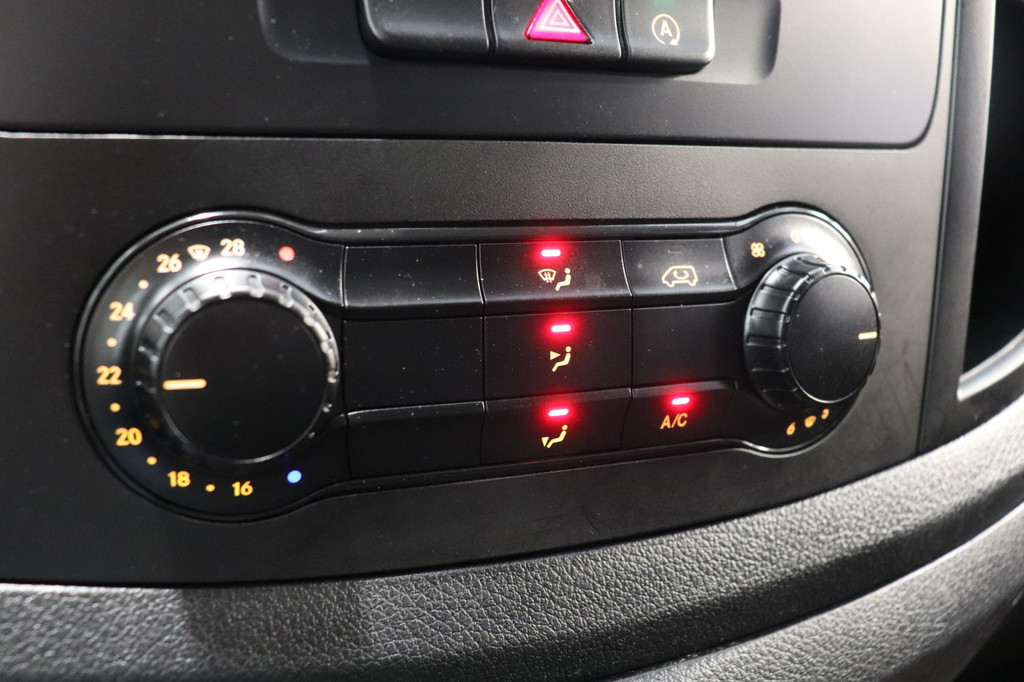 Mercedes-Benz Vito 110 CDI XL - EURO 6 - Airco - Camera - €14.499,- Excl. 14