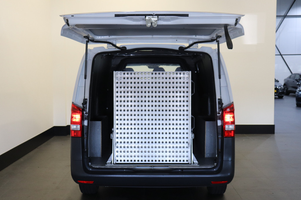 Mercedes-Benz Vito 110 CDI XL - EURO 6 - Airco - Camera - €14.499,- Excl. 8