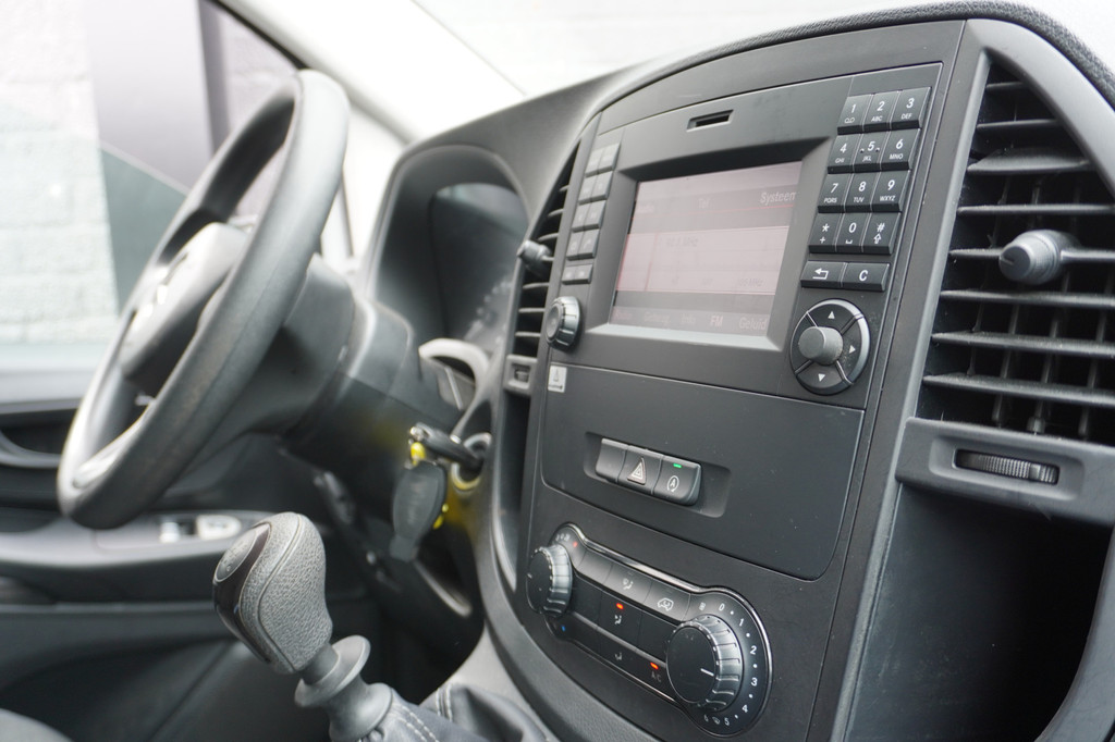 Mercedes-Benz Vito 110 CDI XL EURO 6 - Airco - Camera - €13.499,- Excl. 3