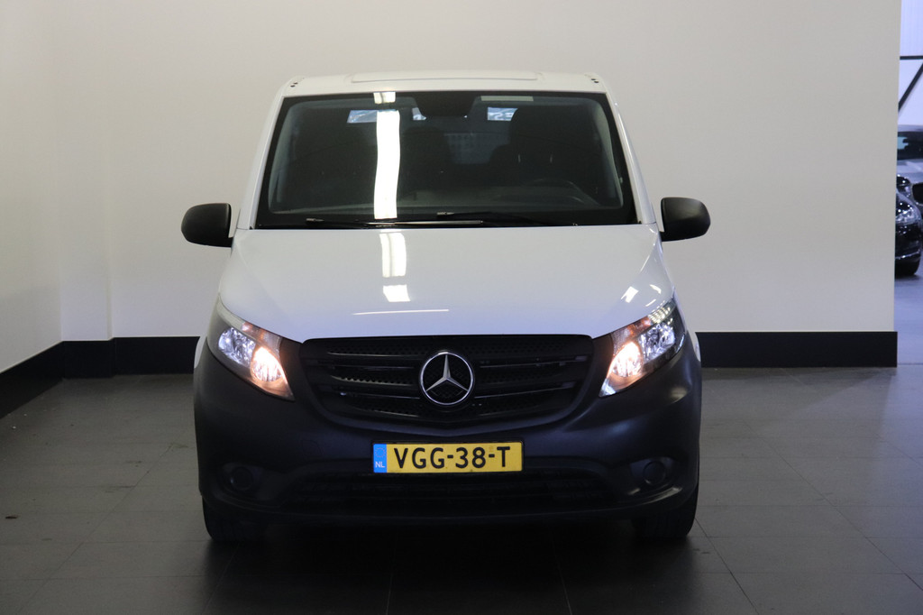 Mercedes-Benz Vito 110 CDI XL EURO 6 - Airco - Camera - Laadbrug - € 13.499,- Excl. 6