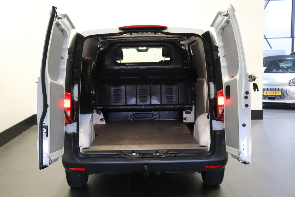 Mercedes-Benz Vito 111 CDI - EURO 6 - Airco - Navi - Cruise - ⬠10.900,- Excl 8