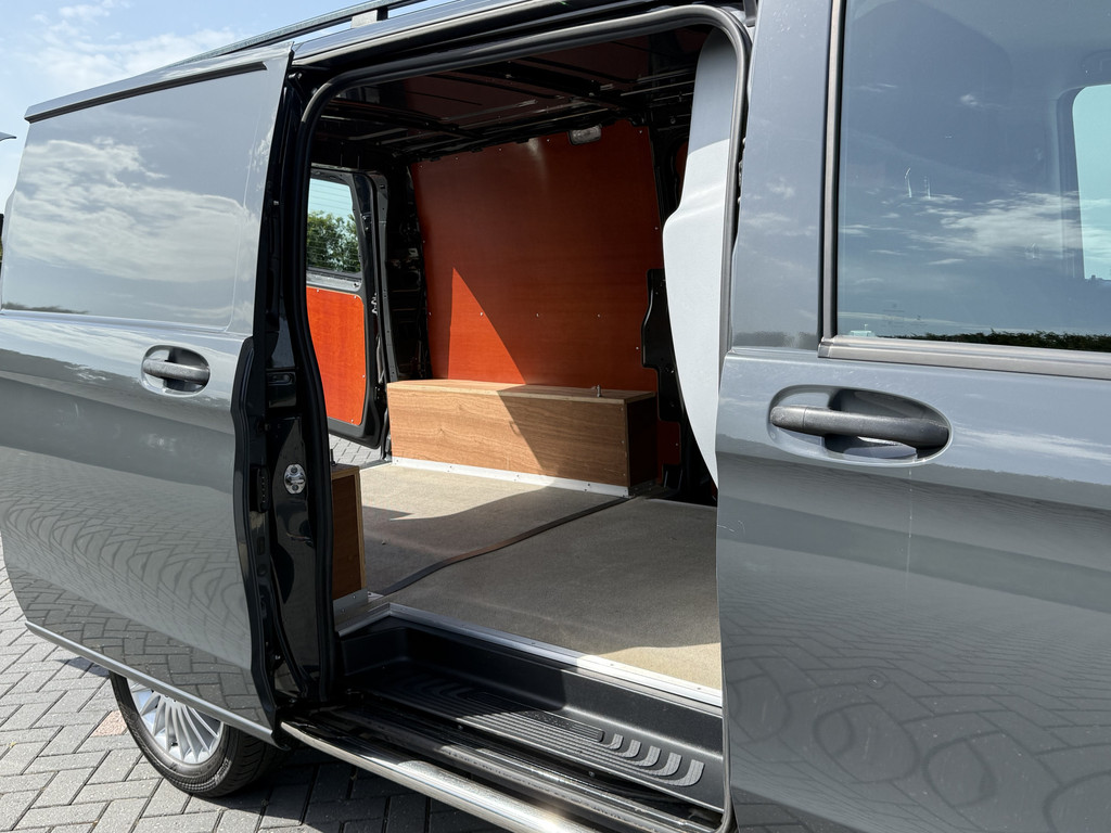 Mercedes-Benz Vito 111 CDI 115 PK E6 / L2H1 / NIEUWSTAAT !! / 2x SCHUIFDEUR / LED / AIRCO / CRUISE / LANE ASSIST / BLINDSPOT / CAMERA 10
