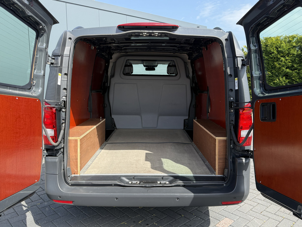 Mercedes-Benz Vito 111 CDI 115 PK E6 / L2H1 / NIEUWSTAAT !! / 2x SCHUIFDEUR / LED / AIRCO / CRUISE / LANE ASSIST / BLINDSPOT / CAMERA 7