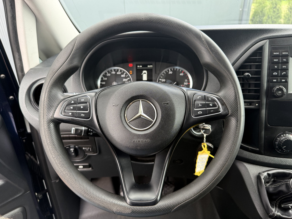 Mercedes-Benz Vito 111 CDI / DUBBEL CABINE / L2H1 / TREKHAAK / CAMERA / AIRCO / CRUISE / DUBBELE CABINE 12
