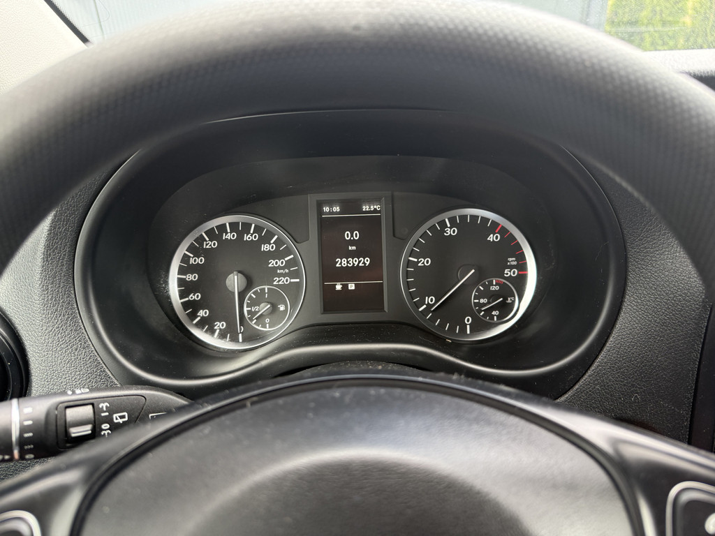 Mercedes-Benz Vito 111 CDI / DUBBEL CABINE / L2H1 / TREKHAAK / CAMERA / AIRCO / CRUISE / DUBBELE CABINE 13