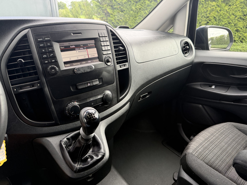 Mercedes-Benz Vito 111 CDI / DUBBEL CABINE / L2H1 / TREKHAAK / CAMERA / AIRCO / CRUISE / DUBBELE CABINE 15