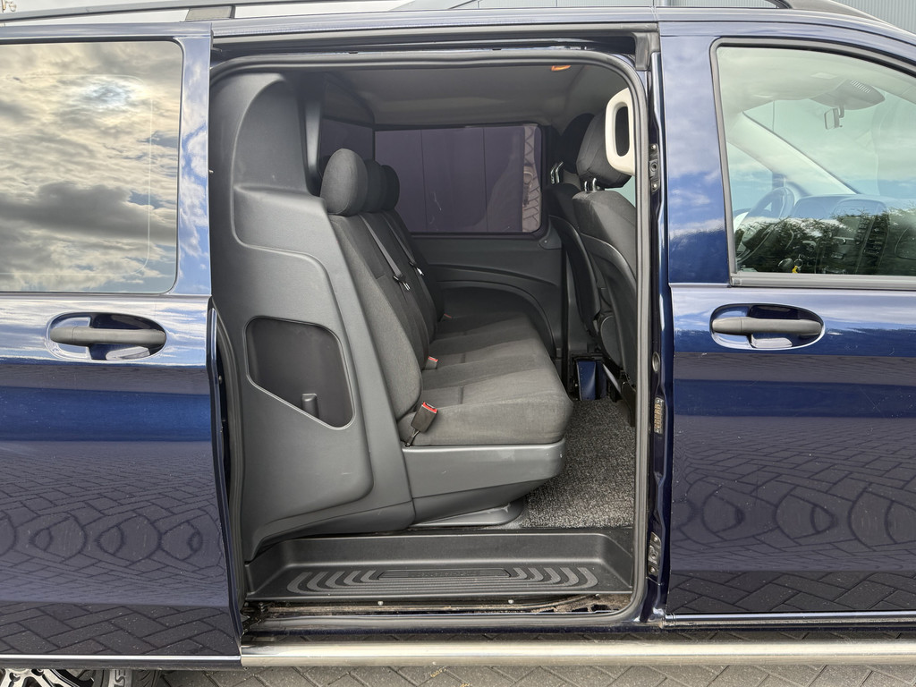 Mercedes-Benz Vito 111 CDI / DUBBEL CABINE / L2H1 / TREKHAAK / CAMERA / AIRCO / CRUISE / DUBBELE CABINE 7