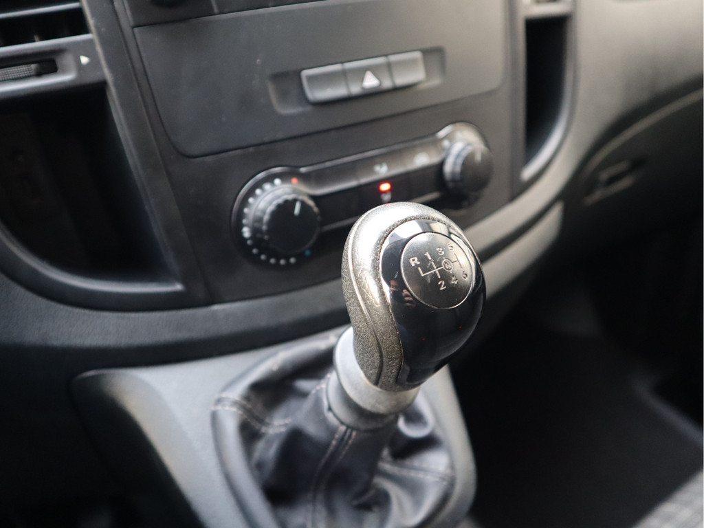 Mercedes-Benz Vito 111 CDI Euro 6 - L2 Lang - Trekhaak - 3 Zits 12