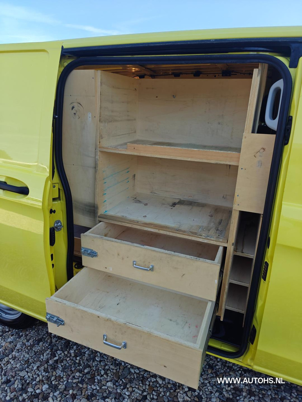 Mercedes-Benz Vito 111 CDI , Euro 6 , 1e Eig , In pracht staat , Apk maart 2026 , werkplaats inrichting. 18