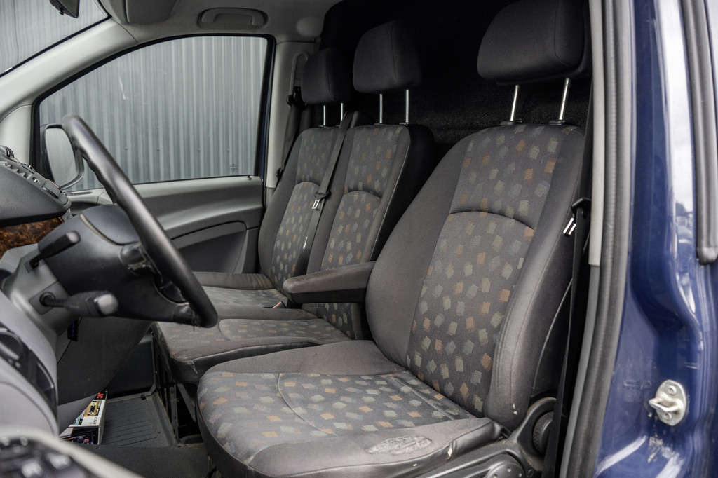 Mercedes-Benz Vito 111 CDI L2H1 | Airco | Cruise | 3-Zits | PDC 12