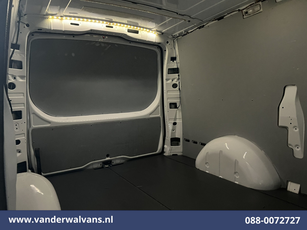 Mercedes-Benz Vito 111 CDI L2H1 *Black-Edition* Euro6 Airco | Camera | Apple Carplay | Android Auto | Leder | Stoelverwarming Cruisecontrol, Bijrijdersbank, Achterklep 14