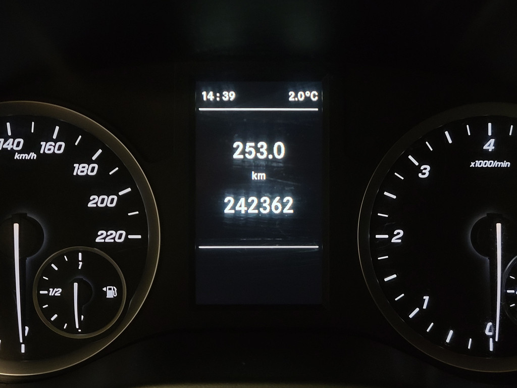 Mercedes-Benz Vito 111CDI L2/H1 Trekhaak Euro 6! 10