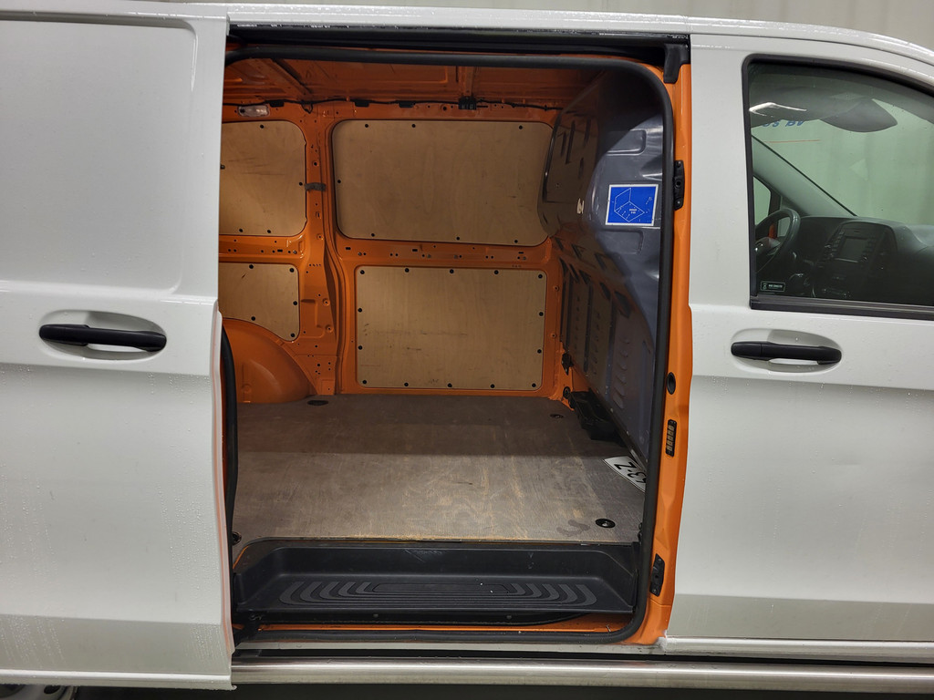 Mercedes-Benz Vito 111CDI L2/H1 Trekhaak Euro 6! 7