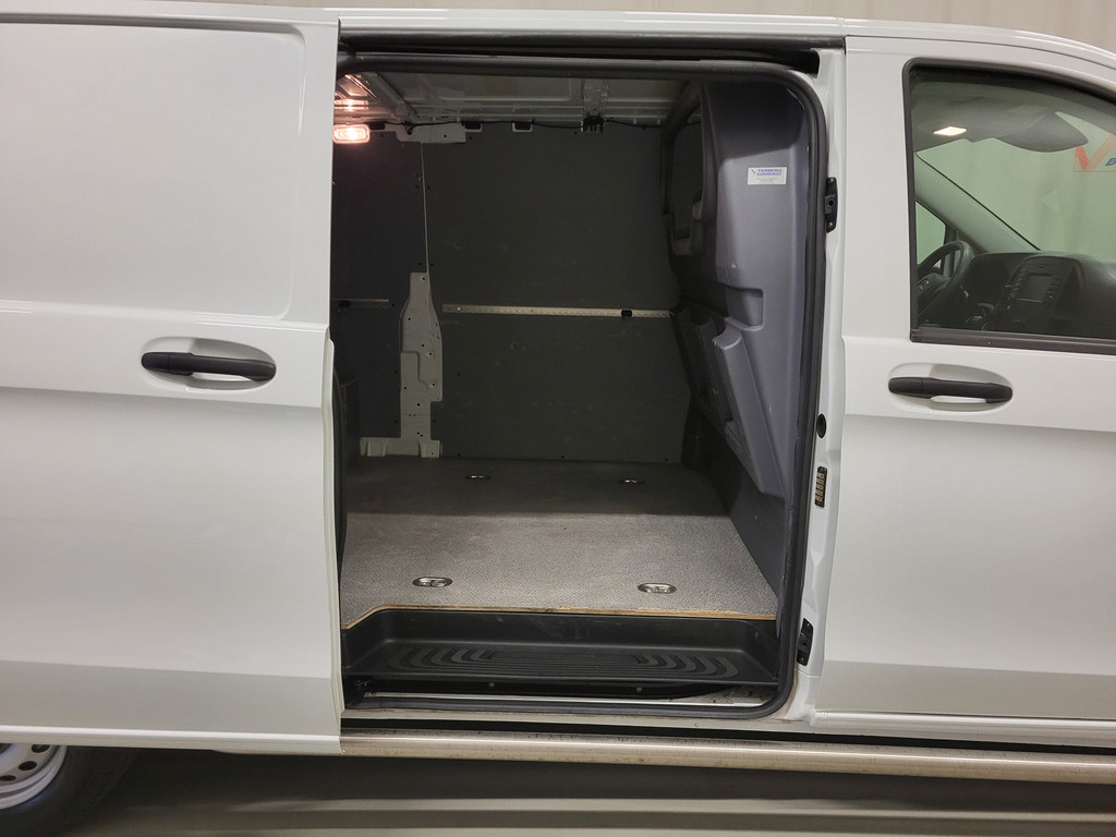 Mercedes-Benz Vito 111CDI L3/H1 Euro 6! 8