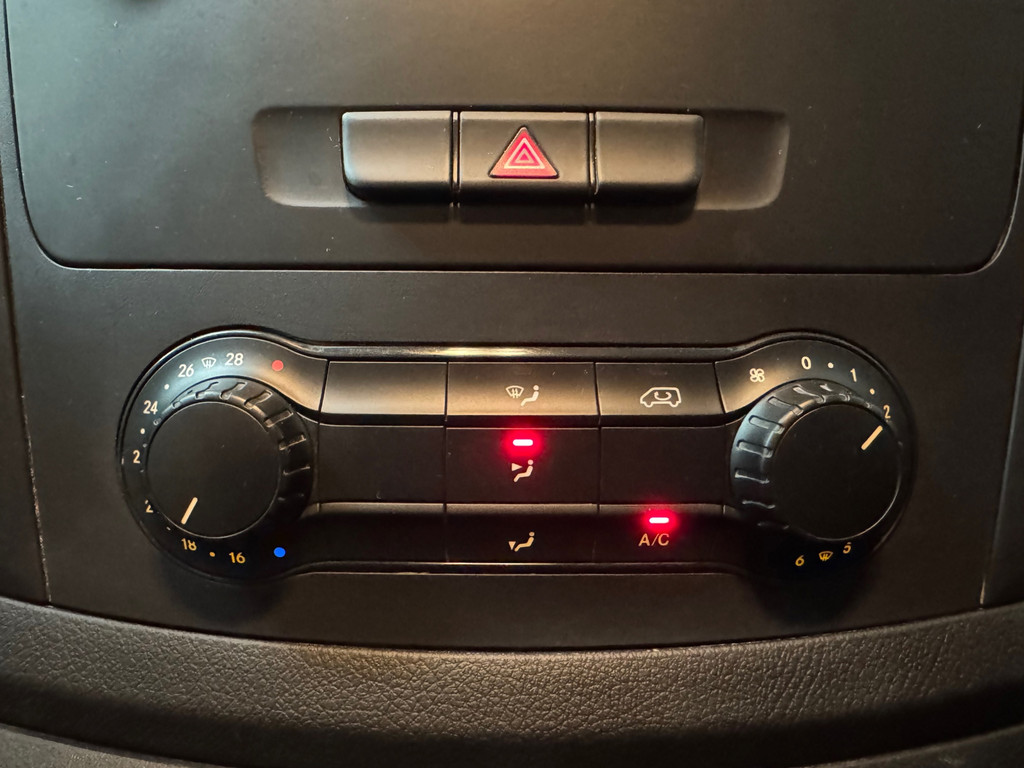 Mercedes-Benz Vito 111 CDI Lang AIRCO-BLUETOOTH-TREKHAAK-EURO 6 12