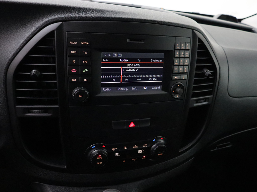 Mercedes-Benz Vito 111CDI Lang Achterdeuren | Navigatie | Camera | Airco | Cruise | Betimmering 17