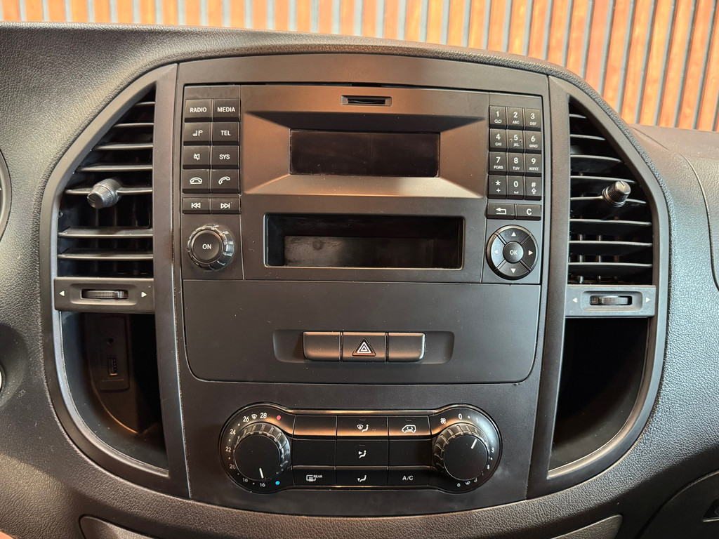 Mercedes-Benz Vito 111 CDI Lang Business Professional AIRCO-BLUETOOTH-TREKHAAK-EURO 6 15