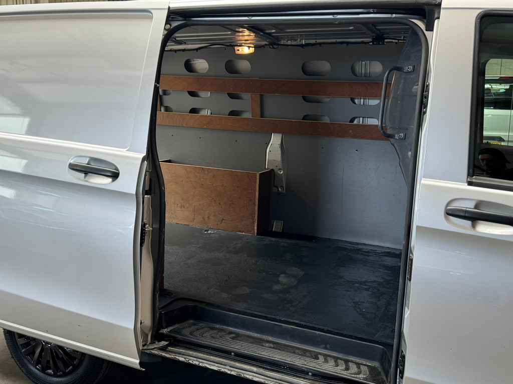 Mercedes-Benz Vito 111 CDI Lang Business Professional AIRCO-BLUETOOTH-TREKHAAK-EURO 6 18