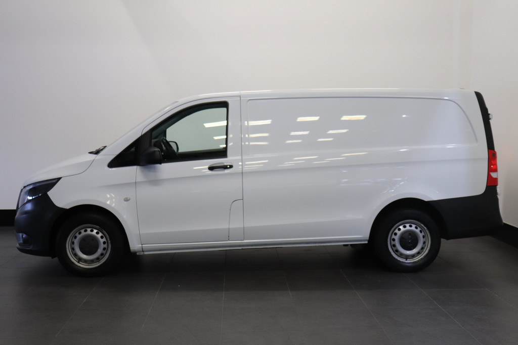 Mercedes-Benz Vito 111 CDI Lang EURO 6 - Airco - Cruise - Trekhaak - € 14.499,- Excl. 10