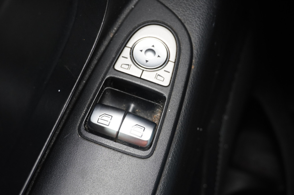 Mercedes-Benz Vito 111 CDI Lang EURO 6 - Airco - Imperiaal - Navi - â¬12.499,- Excl. 17