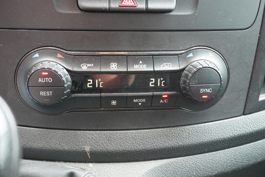 Mercedes-Benz Vito 111 CDI Lang EURO 6 - Airco - Imperiaal - Navi - â¬12.499,- Excl. 8