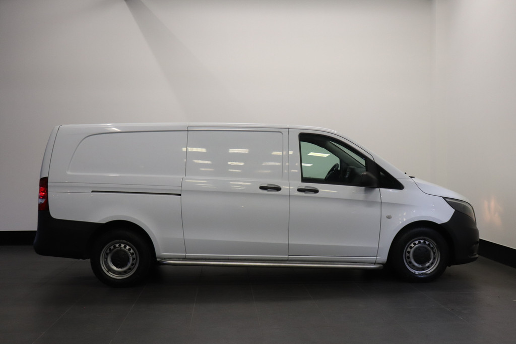 Mercedes-Benz Vito 111 CDI XL EURO 6 - Airco - Camera - Trekhaak - €8.950,- excl. 14