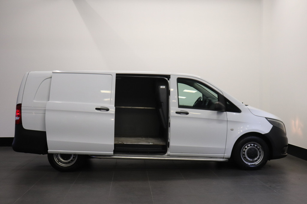 Mercedes-Benz Vito 111 CDI XL EURO 6 - Airco - Camera - Trekhaak - €8.950,- excl. 15