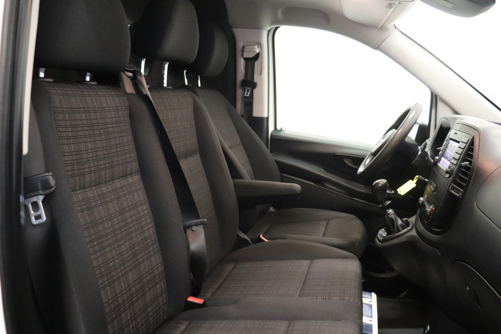 Mercedes-Benz Vito 111 CDI XL EURO 6 - Airco - Camera - Trekhaak - €8.950,- excl. 5