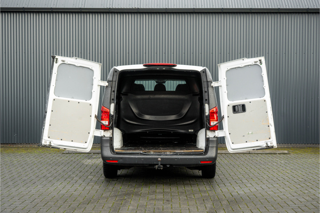 Mercedes-Benz Vito 111 CDI XL L3H1 | 5-Persoons | DC | Camera | Cruise | Airco | Trekhaak 9