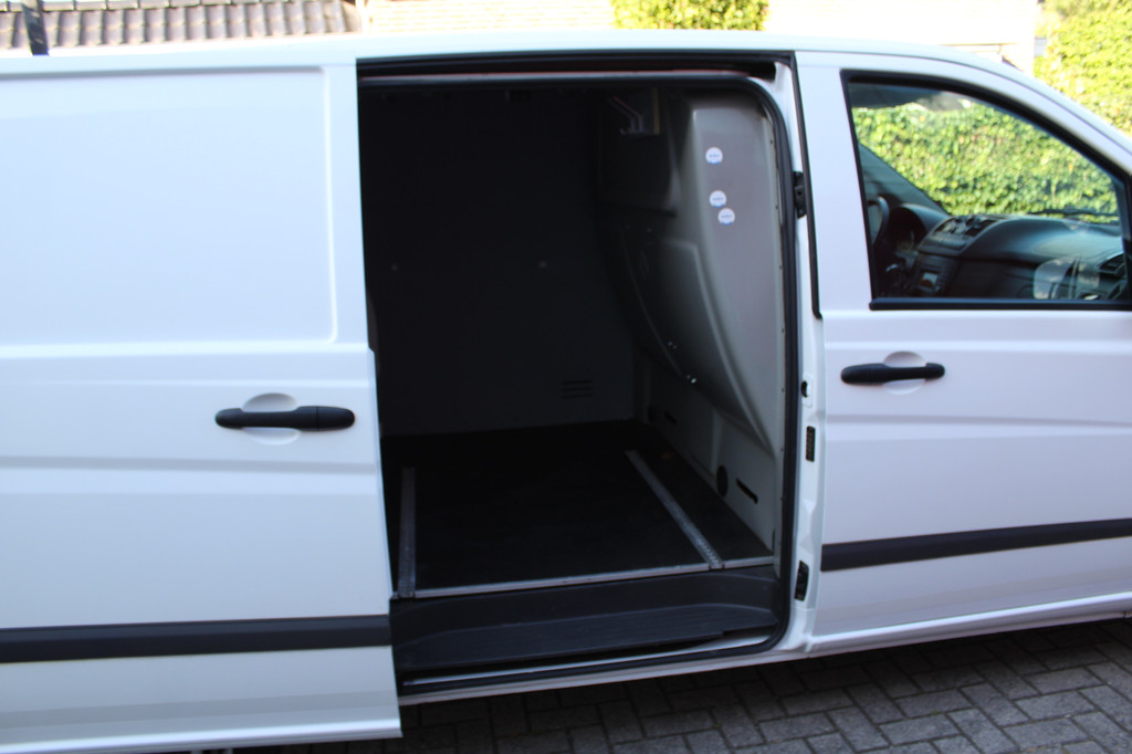 Mercedes-Benz Vito 113 CDI 2.2 E5 Automaat âairco ânette staat 1e eigenaar âcruise control 14