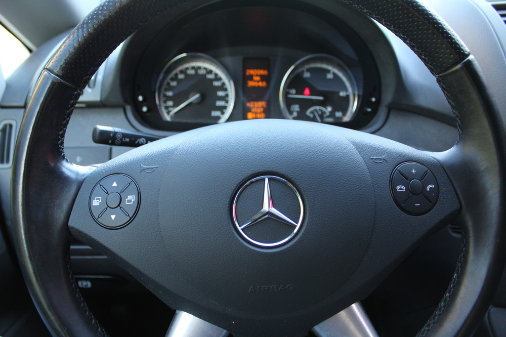 Mercedes-Benz Vito 113 CDI 2.2 E5 Automaat âairco ânette staat 1e eigenaar âcruise control 16
