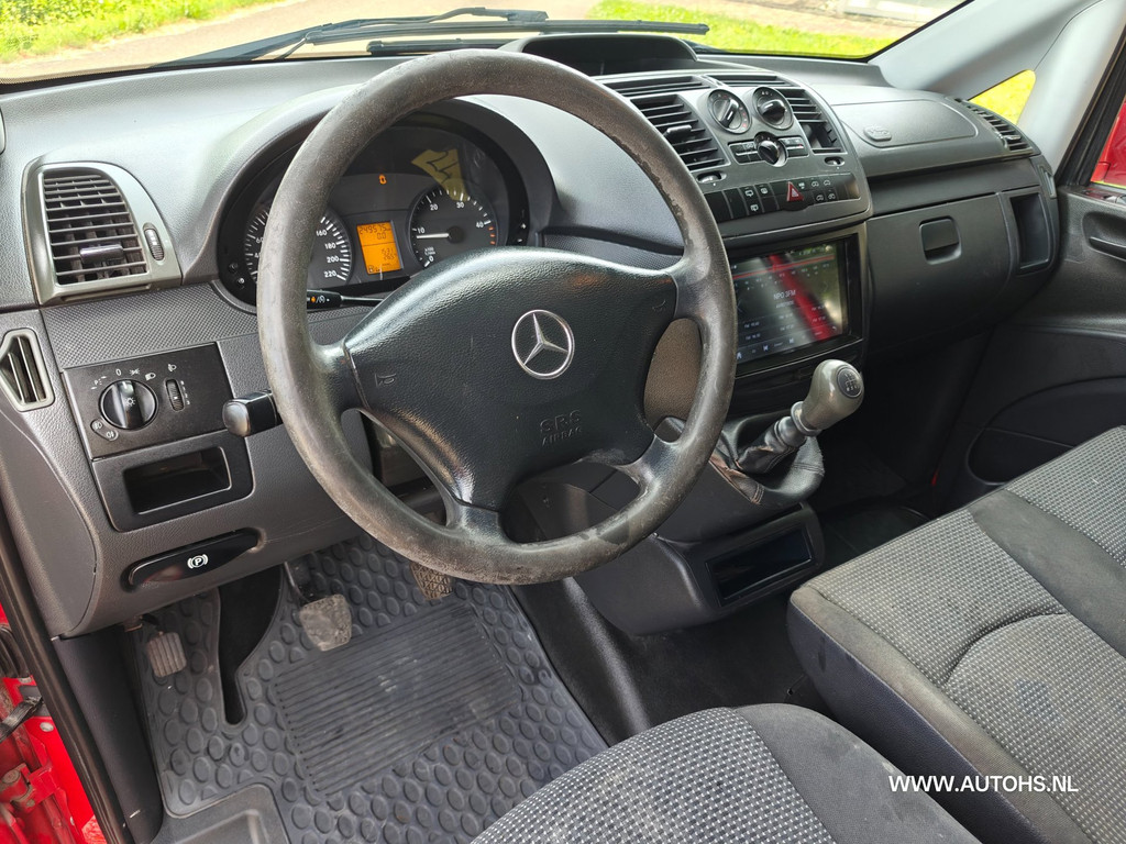 Mercedes-Benz Vito 113 CDI 320 , Airco , cruise , apk mei 2027 , 136 PK , recent beurt gehad 18