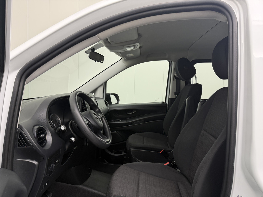 Mercedes-Benz Vito 114BlueTEC 7G-Tronic Automaat Personenbus | 9-Persoons | Extra Lang | Prijs incl BTW EUR 26318,-- | Airco | Cruise | 2-2-2-3 Stoelopstelling 18