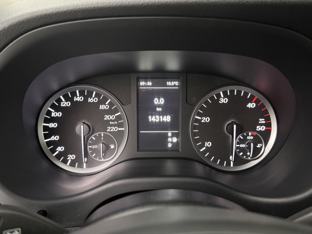 Mercedes-Benz Vito 114BlueTEC 7G-Tronic Automaat Personenbus | 9-Persoons | Extra Lang | Prijs incl BTW EUR 26318,-- | Airco | Cruise | 2-2-2-3 Stoelopstelling 9