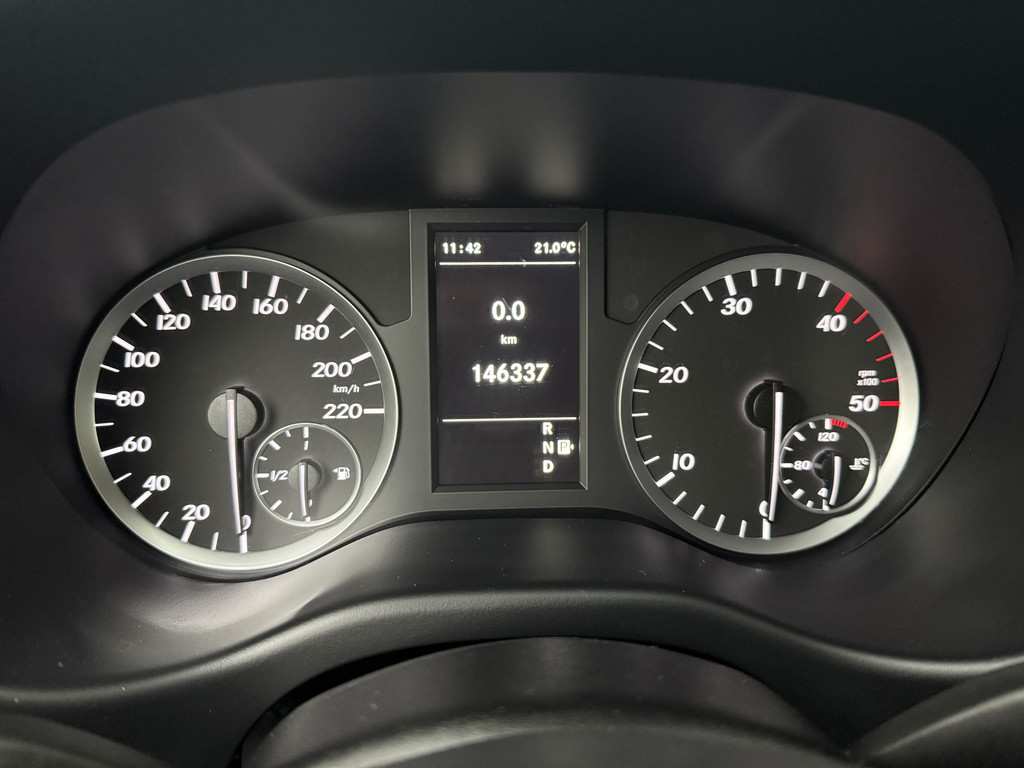 Mercedes-Benz Vito 114BlueTEC 7G-Tronic Automaat Personenbus | 9-Persoons | Extra Lang | Prijs incl BTW EUR 26318,-- | Airco | Cruise | 2-2-2-3 Stoelopstelling 9