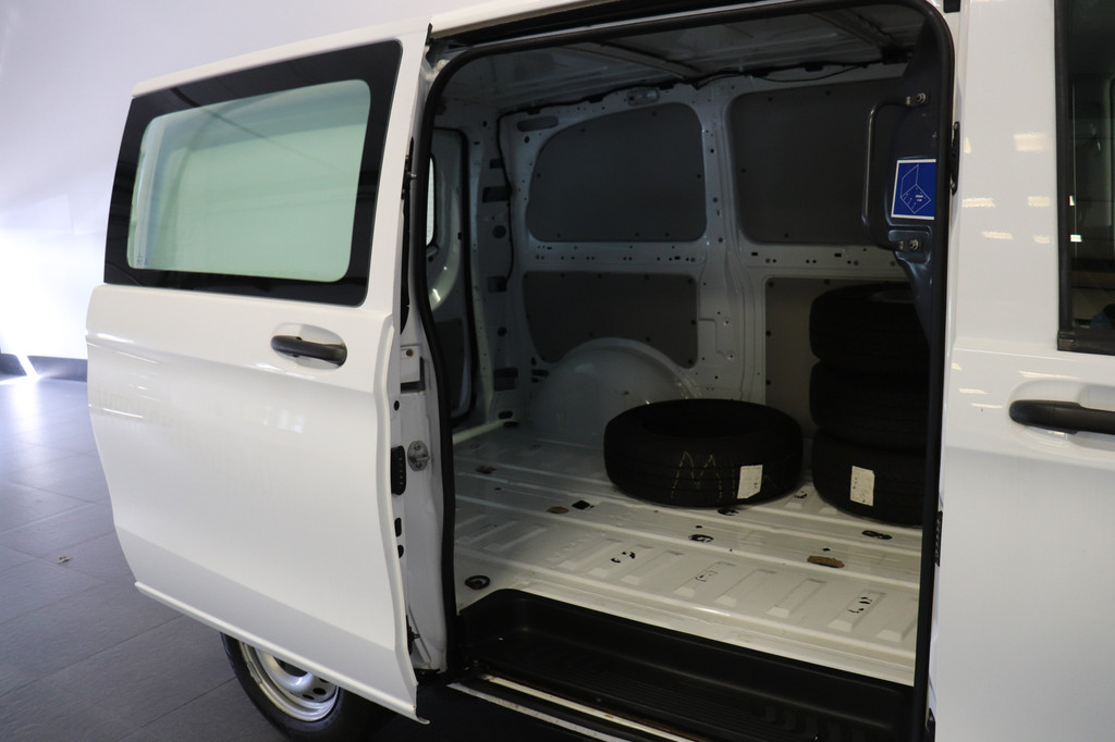 Mercedes-Benz Vito 114 CDI - EURO 6 - Airco - Navi - Cruise - €10.950,- Excl. 10