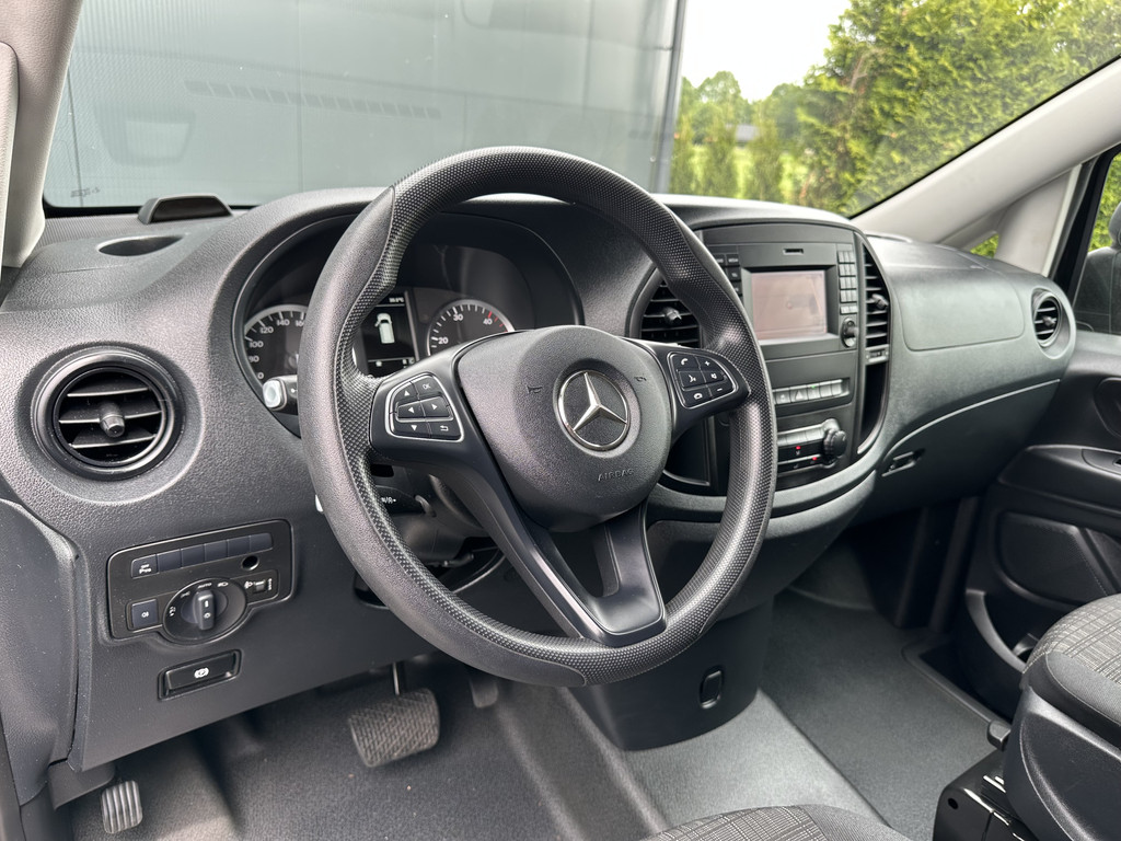 Mercedes-Benz Vito 114 CDI 136 PK E6 AUTOMAAT / L2H1 / 1e EIG. / TREKHAAK / CAMERA / 2x SCHUIFDEUR / CRUISE / AIRCO 8