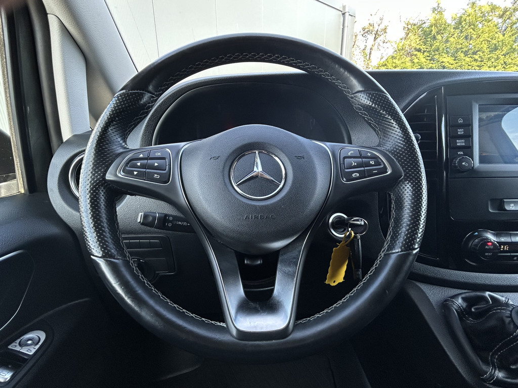 Mercedes-Benz Vito 114 CDI 136 PK / L2H1 / 1e EIG. / 35.924 KM !! / LED / ECC / CRUISE / NAVI / CAMERA / APPLE CARPLAY / PDC 8