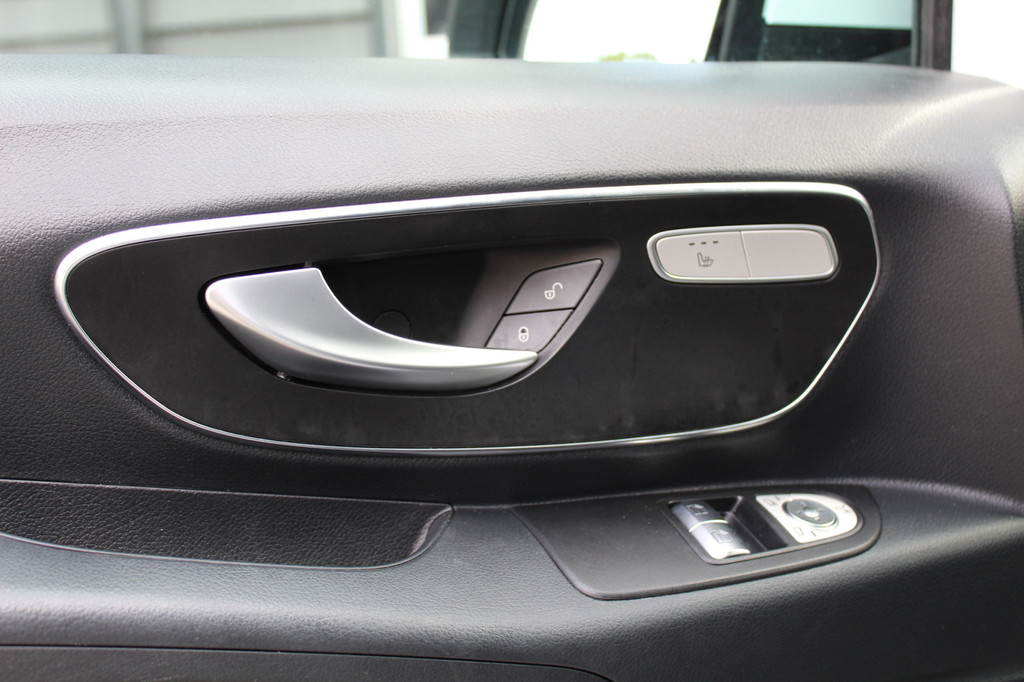 Mercedes-Benz Vito 114 CDI 136Pk Lang L2 2X Schuifdeur | LED | Trekhaak 16