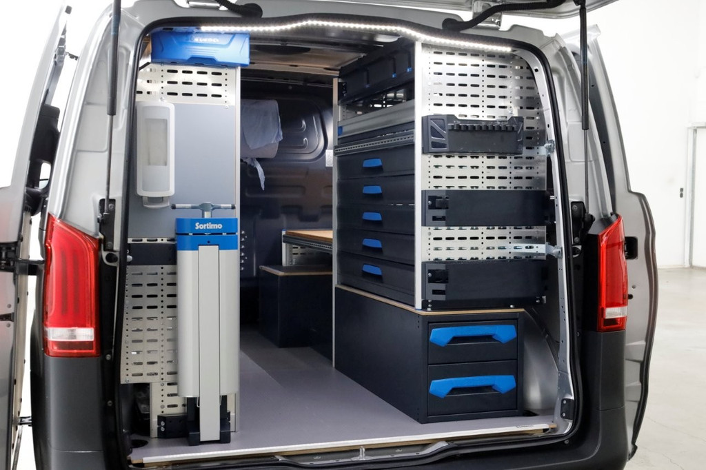 Mercedes-Benz Vito 114 CDI 136pk Compact 9G Automaat 2x Schuifdeur/LED/Camera/Inrichting 05-2022 15