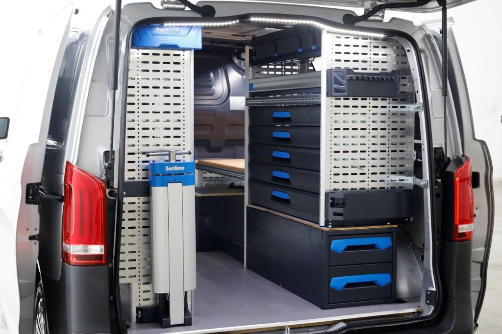 Mercedes-Benz Vito 114 CDI 136pk Compact 9G Automaat 2x Schuifdeur/LED/Camera/Inrichting 05-2022 15