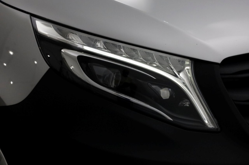 Mercedes-Benz Vito 114 CDI 136pk Compact 9G Automaat 2x Schuifdeur/LED/Camera/Inrichting 05-2022 17