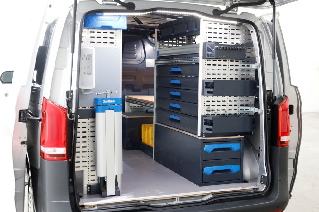 Mercedes-Benz Vito 114 CDI 136pk Compact 9G Automaat 2x Schuifdeur/LED/Camera/Inrichting 07-2022 15
