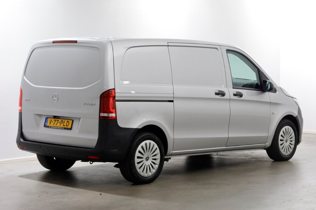 Mercedes-Benz Vito 114 CDI 136pk Compact 9G Automaat 2x Schuifdeur/LED/Camera/Inrichting 07-2022 2